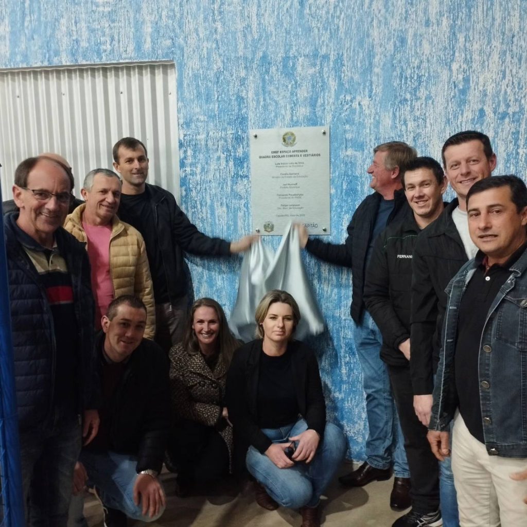Quadra Escolar Coberta da EMEF Espaço Aprender é inaugurada pela Administração Municipal